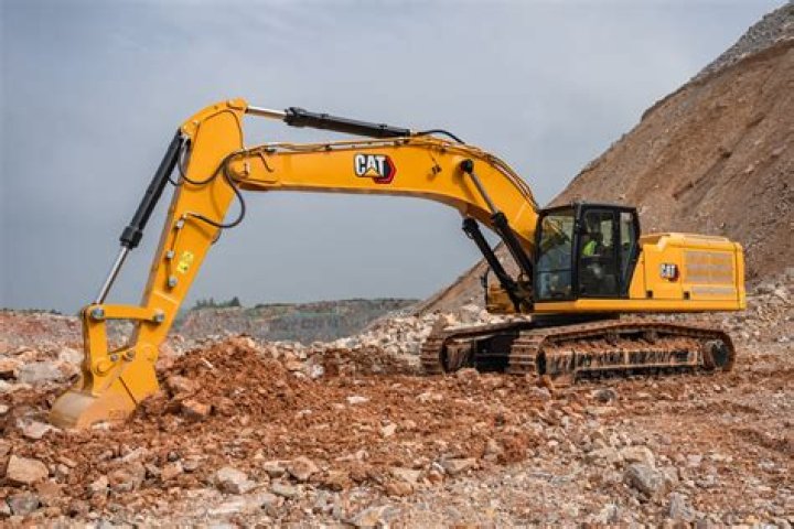 Can anyone operate a excavator?