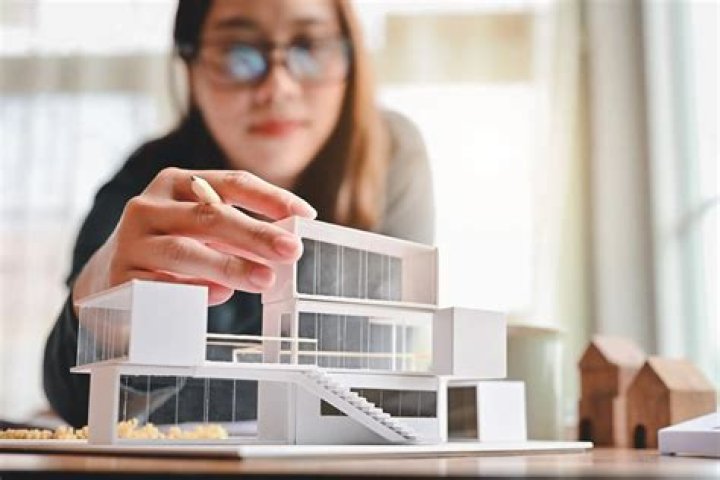 Do architects have to go to college?