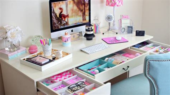 How do I organize my room and desk?