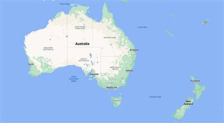 How many hours is New Zealand in front of LA?