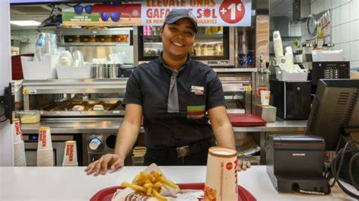 How much do Burger King shift leaders make?