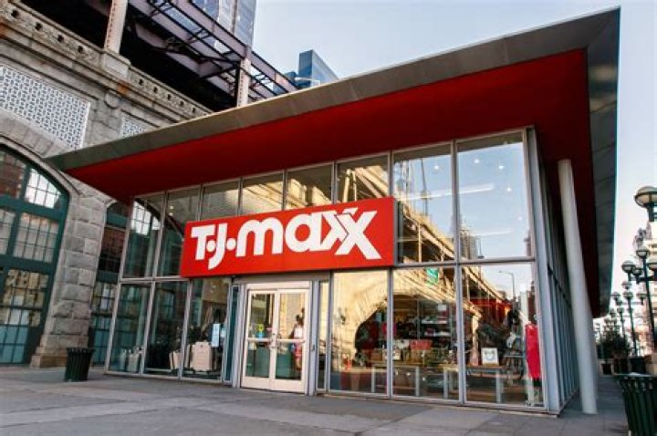 How much do coordinators make at TJ Maxx?