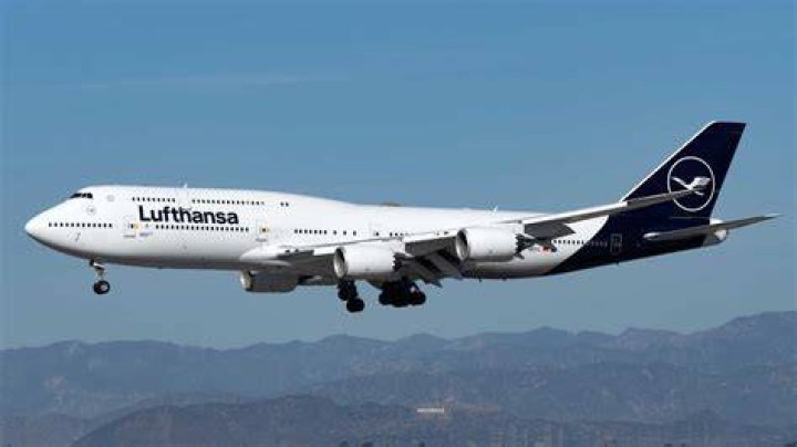 How much is a 747 new?