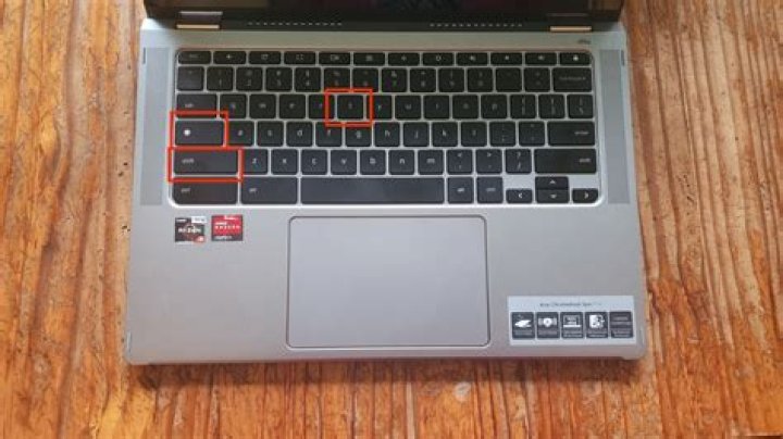 Is there a way to lock your photo gallery?