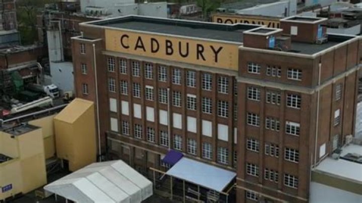 Is Trident owned by Cadbury?