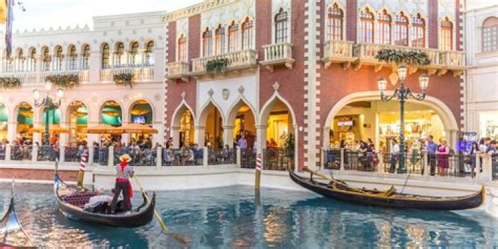 What is Las Vegas best known for?
