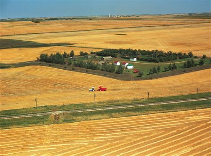 Where are the most farms in Canada?