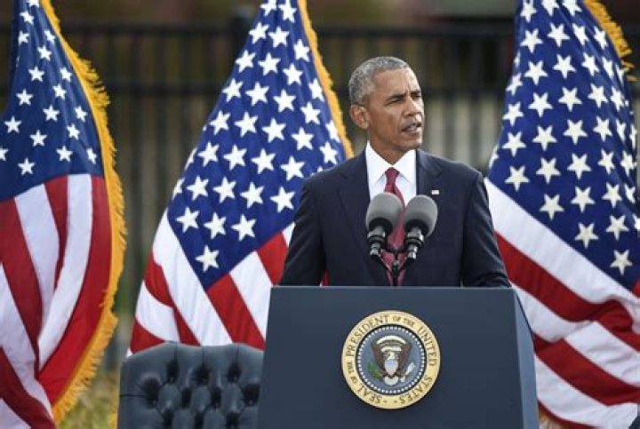 Which are the two main decision makers in the economy?