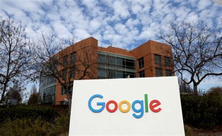 Why did Google shut down Google Finance?